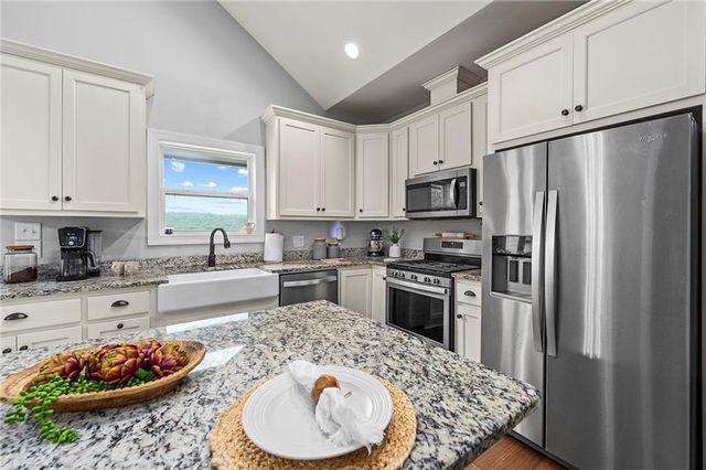 251 Birchwood Court, Waleska, GA 30183