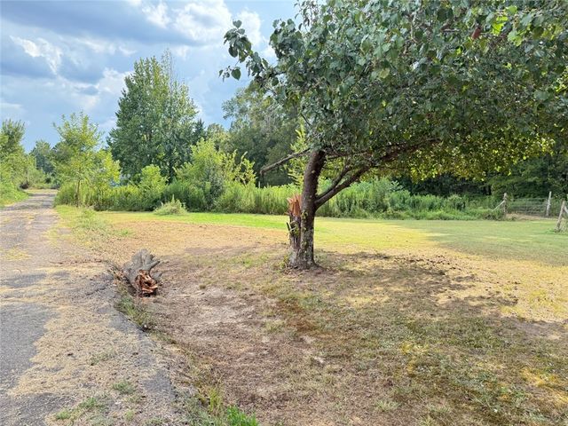 12763 W State Hwy 22, Dardanelle, AR 72834