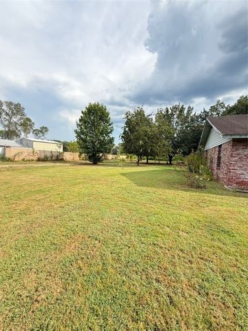 12763 W State Hwy 22, Dardanelle, AR 72834