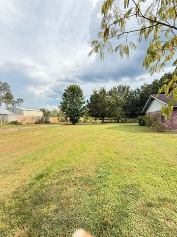 12763 W State Hwy 22, Dardanelle, AR 72834