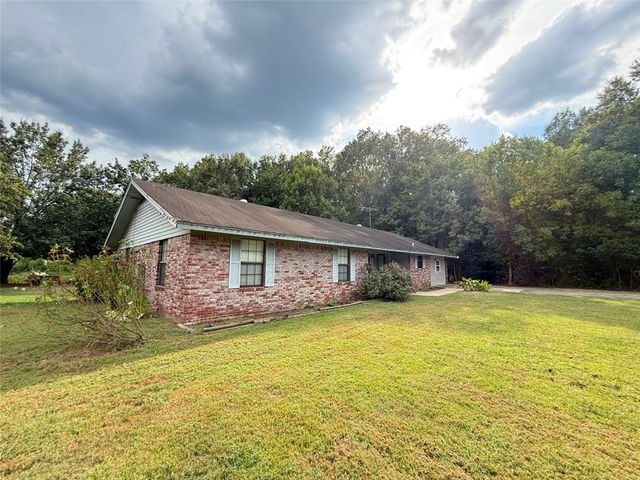 12763 W State Hwy 22, Dardanelle, AR 72834