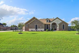 4535 Pineloch Bayou Drive, Baytown, TX 77523