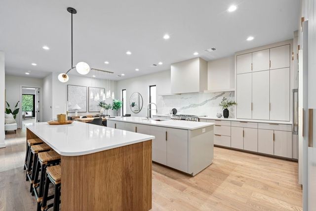 7928 Goforth Road, Dallas, TX 75238