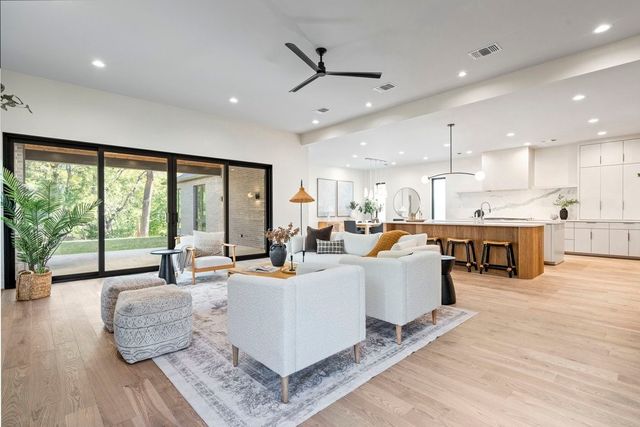 7928 Goforth Road, Dallas, TX 75238