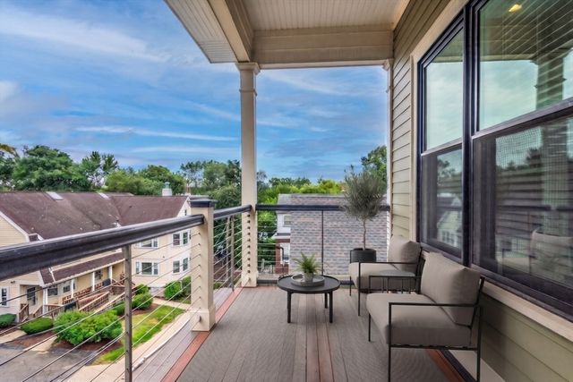10 Boylston Pl 10, Boston, MA 02130