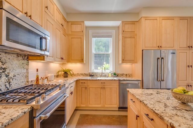 10 Boylston Pl 10, Boston, MA 02130