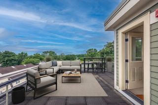 10 Boylston Pl 10, Boston, MA 02130