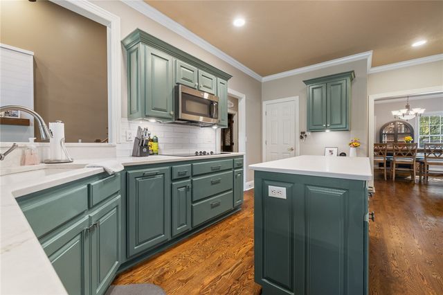 1902 Daly Drive, Harrison, AR 72601