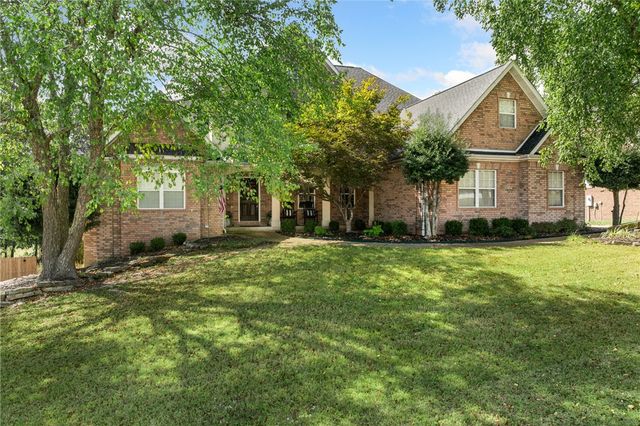 1902 Daly Drive, Harrison, AR 72601