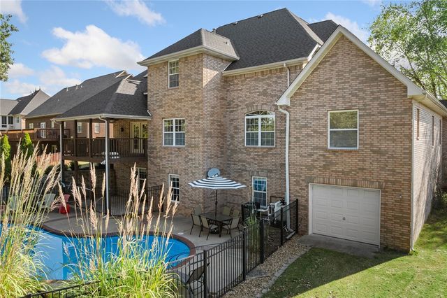 1902 Daly Drive, Harrison, AR 72601