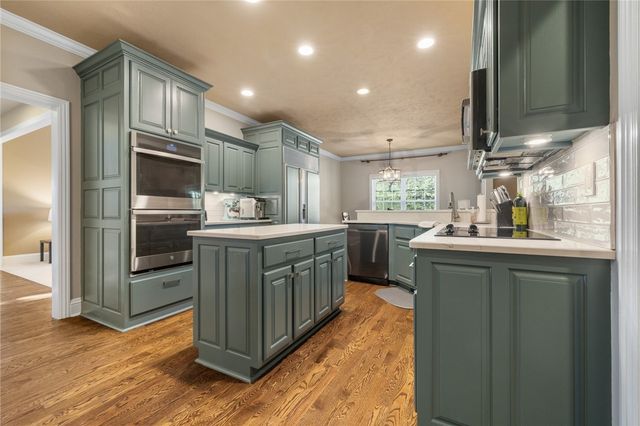 1902 Daly Drive, Harrison, AR 72601