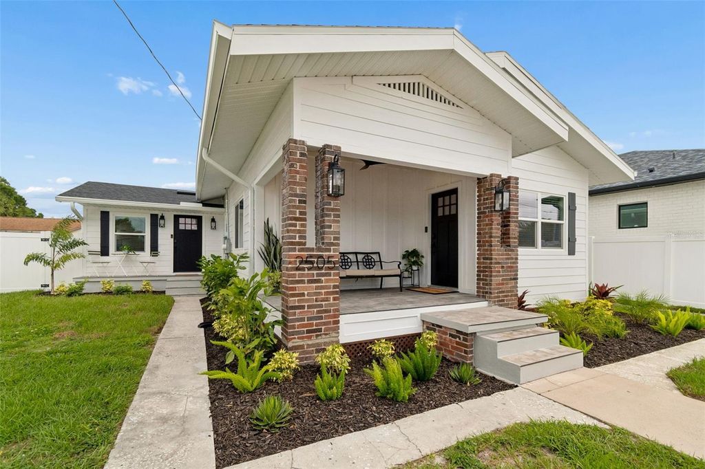2505 W NORTH B STREET, Tampa, FL 33609