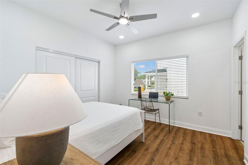 Image 16 of property listing at 2505 W NORTH B STREET, Tampa, FL 33609