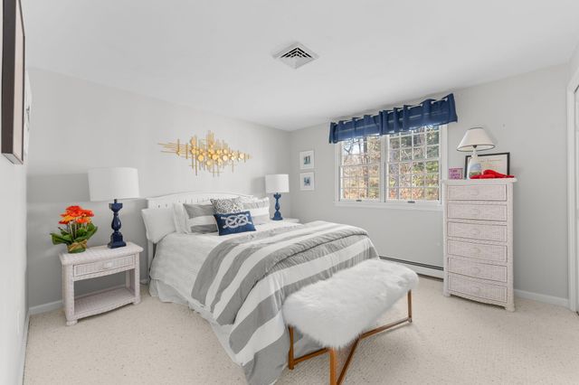 16 Carlton Road, Orleans, MA 02653