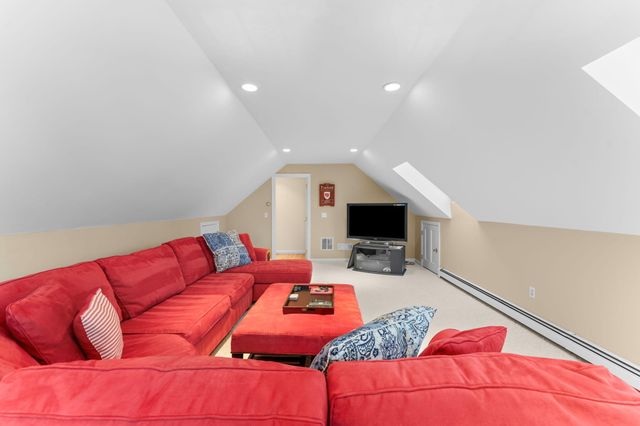 16 Carlton Road, Orleans, MA 02653