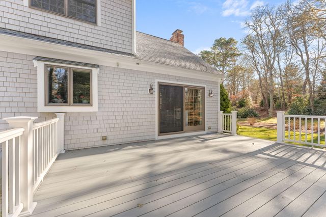 16 Carlton Road, Orleans, MA 02653