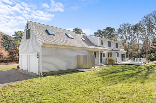 16 Carlton Road, Orleans, MA 02653