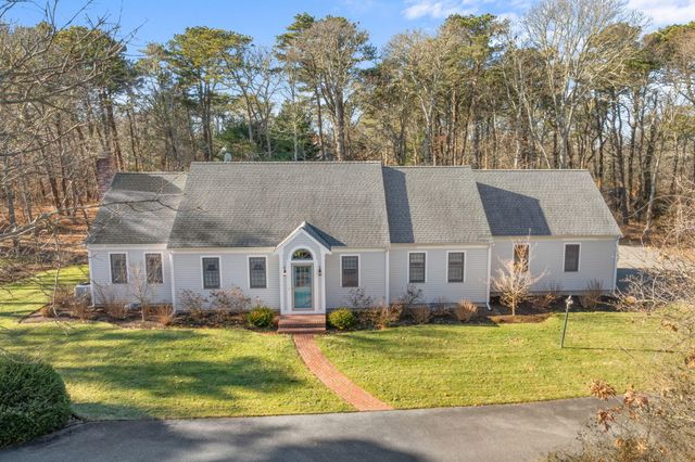 16 Carlton Road, Orleans, MA 02653