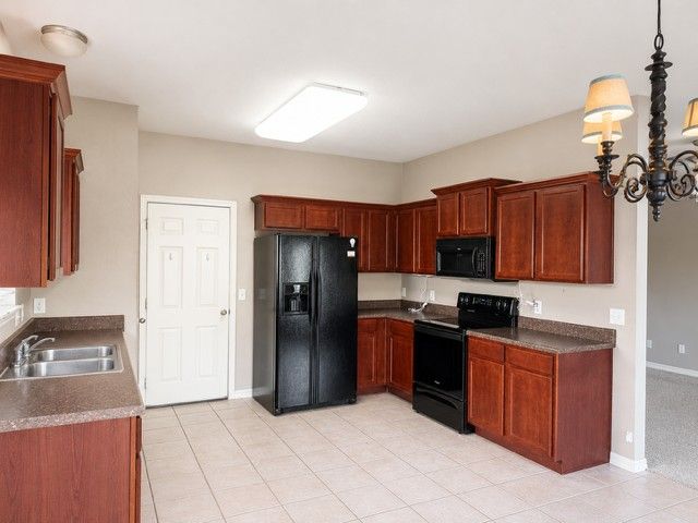 3460 Grainger Circle, Springdale, AR 72764