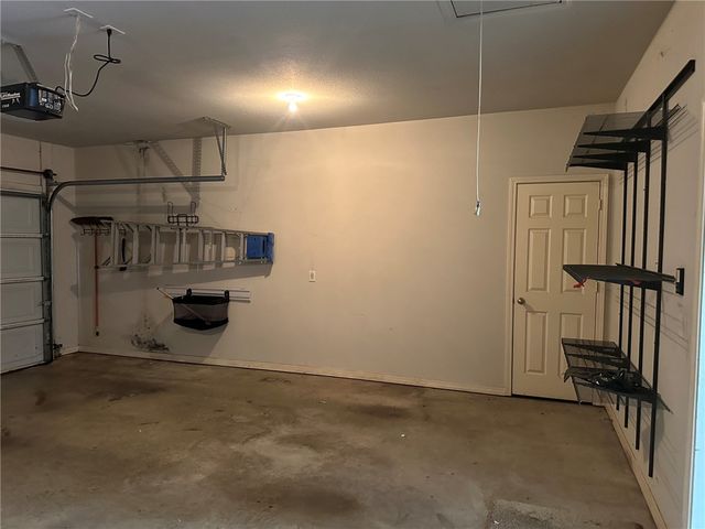 3460 Grainger Circle, Springdale, AR 72764