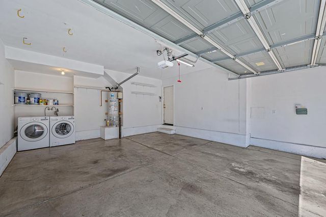 11 Venezia Ct, Sacramento, CA 95831