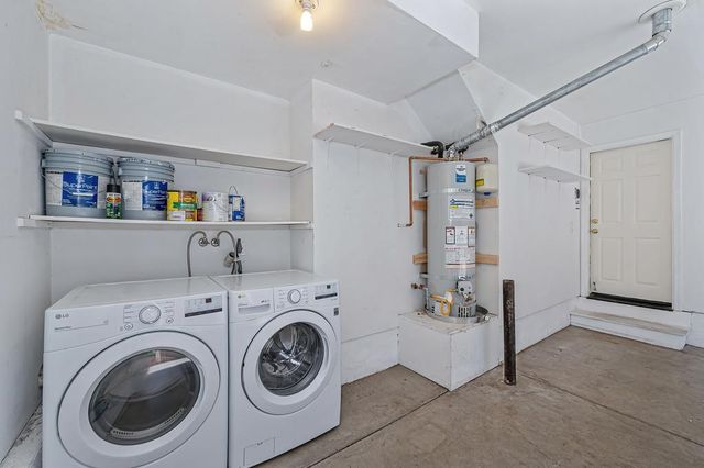 11 Venezia Ct, Sacramento, CA 95831