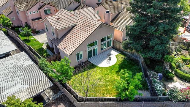 11 Venezia Ct, Sacramento, CA 95831