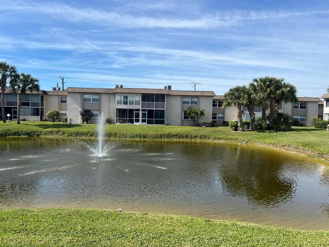 504 Davis Road 95, Palm Springs, FL 33461