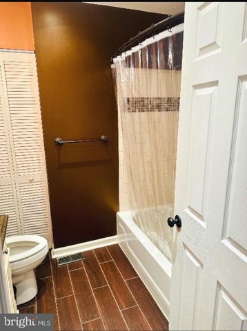 2329 FERNWOOD AVE, Atco, NJ 08004