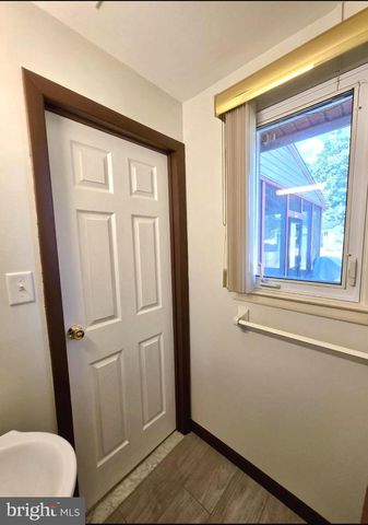 2329 FERNWOOD AVE, Atco, NJ 08004