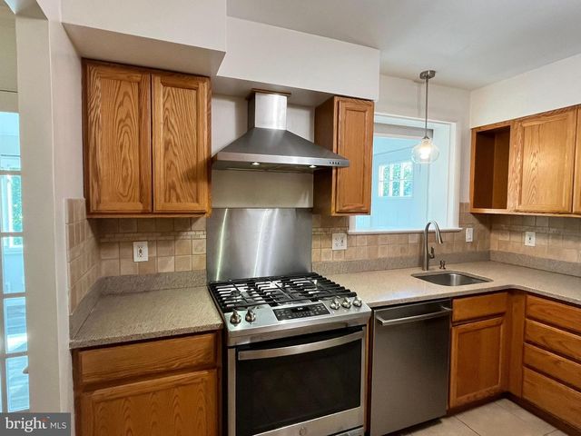 10710 JAMAICA DR, Silver Spring, MD 20902