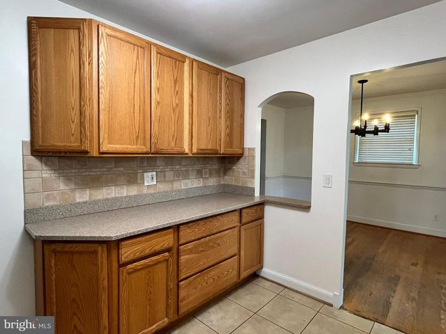 10710 JAMAICA DR, Silver Spring, MD 20902