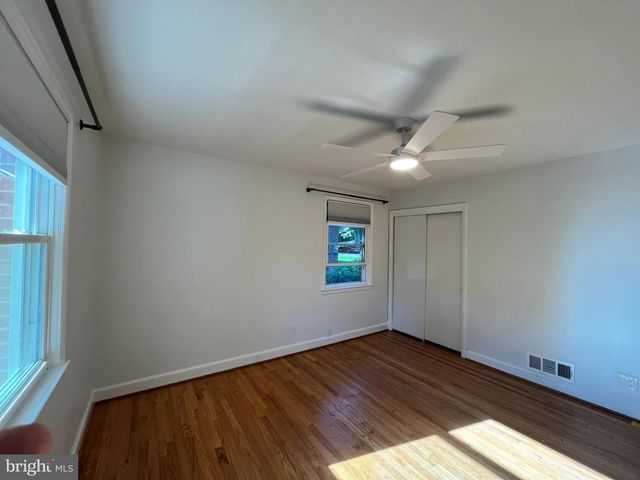 10710 JAMAICA DR, Silver Spring, MD 20902