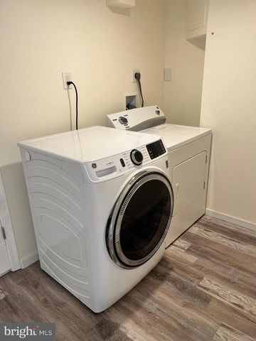 10710 JAMAICA DR, Silver Spring, MD 20902