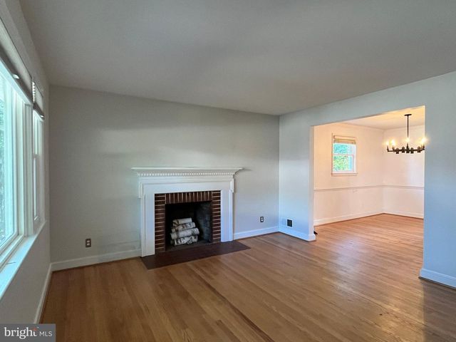10710 JAMAICA DR, Silver Spring, MD 20902