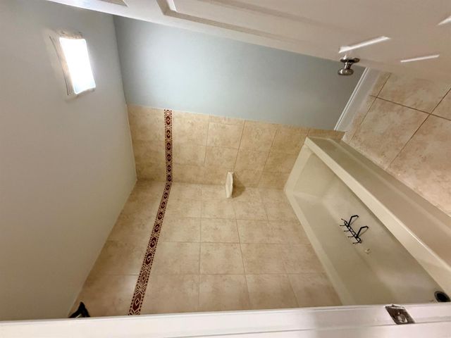37 LAKE ARBOR Drive, Palm Springs, FL 33461