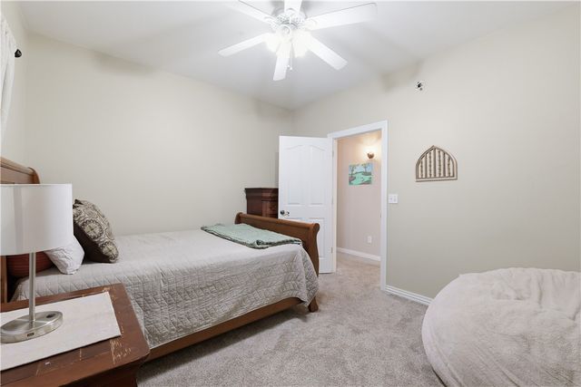 320 Lee Ann Way, Prairie Grove, AR 72753