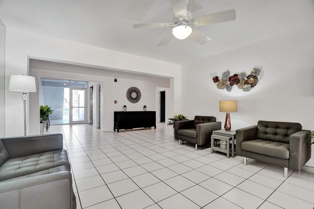 1475 SE 15th Street 111, Fort Lauderdale, FL 33316