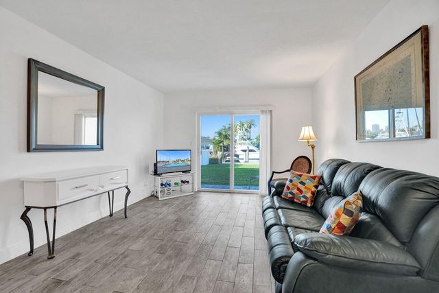 1475 SE 15th Street 111, Fort Lauderdale, FL 33316