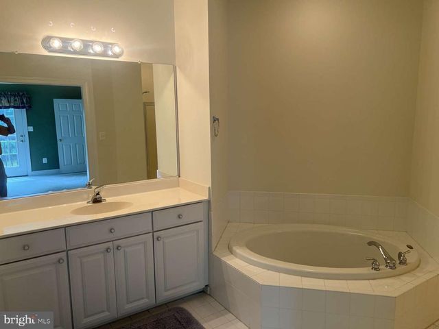 3005 BLACKBERRY LN, Prince Frederick, MD 20678