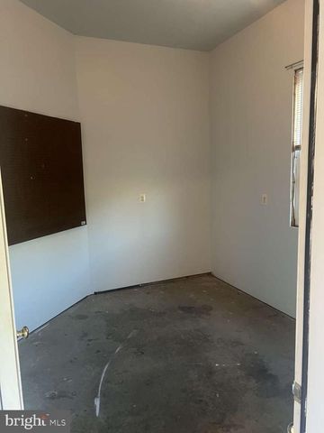 3005 BLACKBERRY LN, Prince Frederick, MD 20678