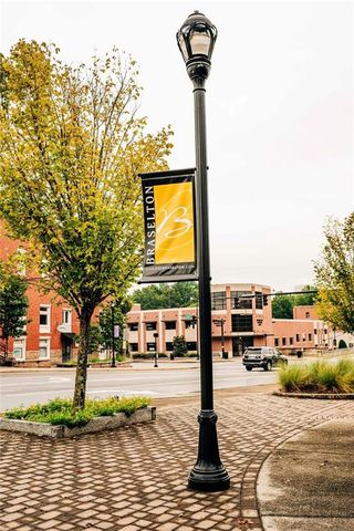 5279 Baymont Drive, Gainesville, GA 30507