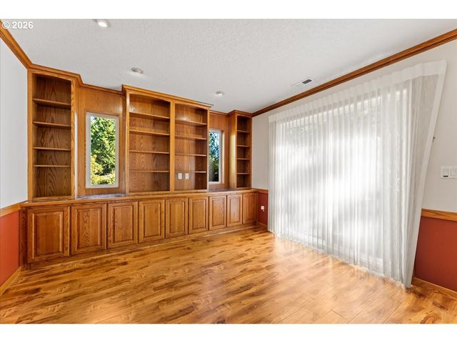 15513 Se 39TH Cir, Vancouver, WA 98683