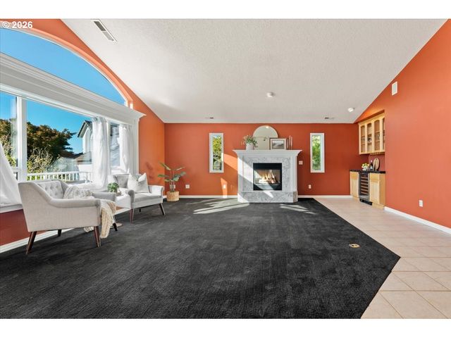 15513 Se 39TH Cir, Vancouver, WA 98683