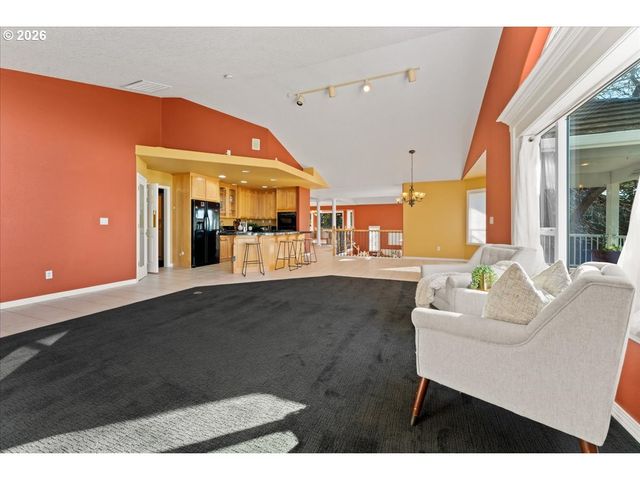 15513 Se 39TH Cir, Vancouver, WA 98683