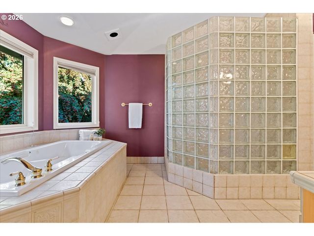 15513 Se 39TH Cir, Vancouver, WA 98683