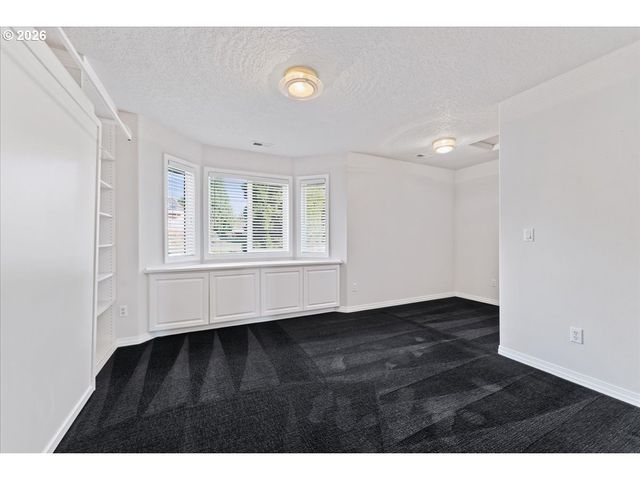 15513 Se 39TH Cir, Vancouver, WA 98683
