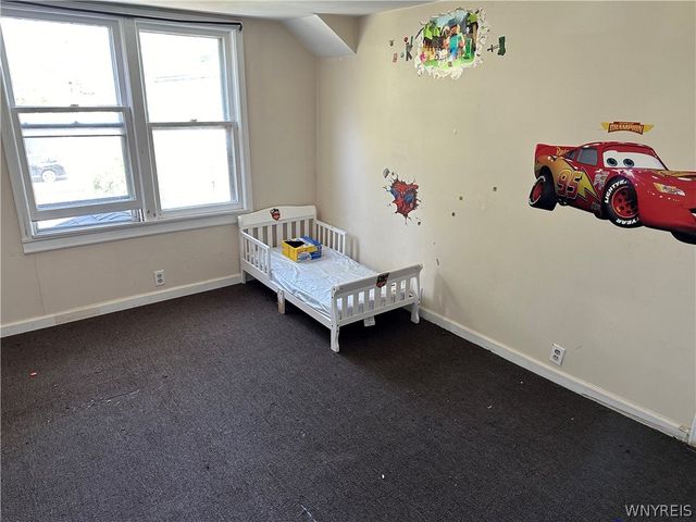 2405 Michigan Avenue, Niagara Falls, NY 14305