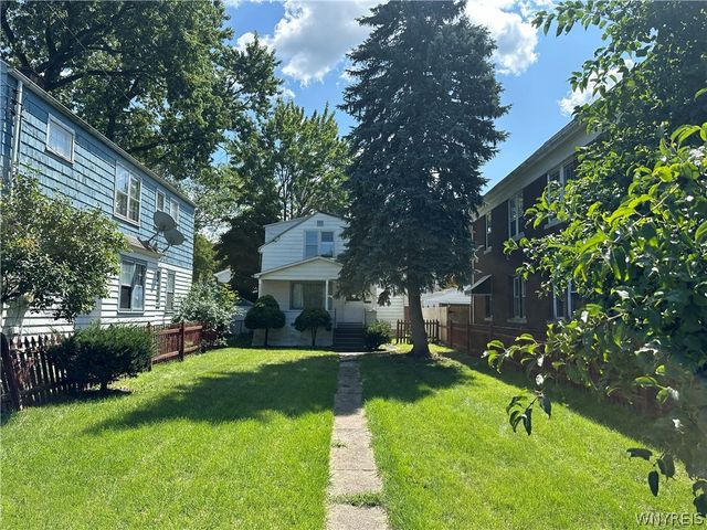 2405 Michigan Avenue, Niagara Falls, NY 14305