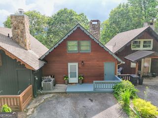 33 Berkshire Lane, Dillard, GA 30537